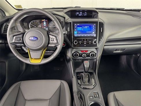 Used 2022 Subaru Crosstrek 2.5i Sport w/ Moonroof Package image 5