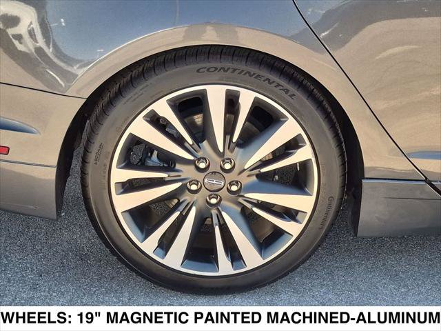 Used 2017 Lincoln MKZ Reserve FWD image 9