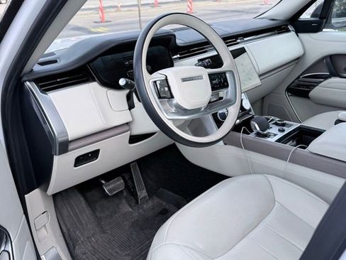 Used 2023 Land Rover Range Rover SE AWD/4WD image 10