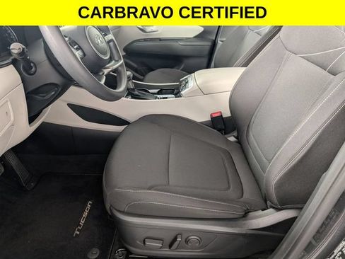 Used 2022 Hyundai Tucson SEL FWD image 12