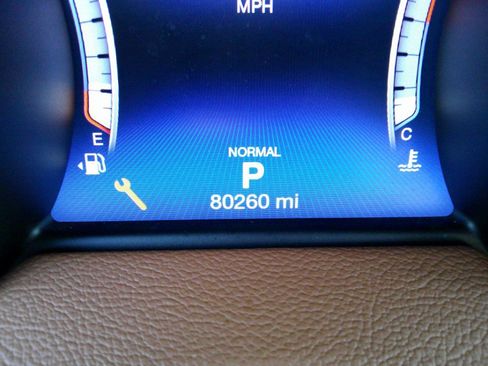 Used 2019 Maserati Levante AWD/4WD image 52