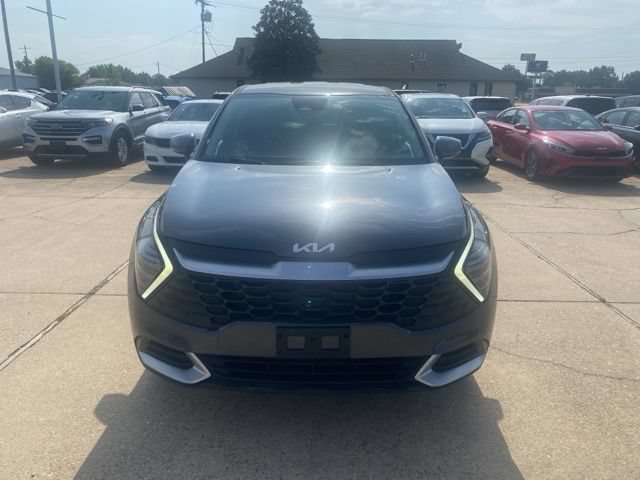 Used 2024 Kia Sportage LX AWD/4WD image 9