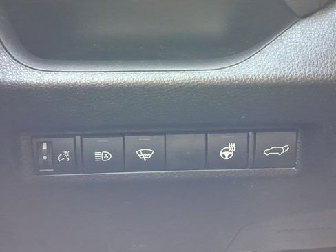 Used 2020 Toyota RAV4 XLE w/ Convenience Package AWD/4WD image 27