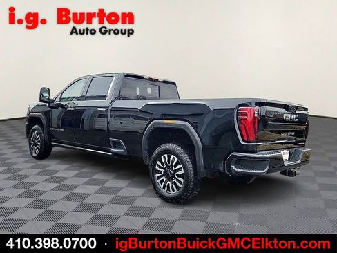 Certified 2025 GMC Sierra 2500 Denali Ultimate AWD/4WD image 4