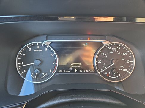 Used 2023 Nissan Pathfinder SL w/ SL Premium Package image 18