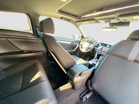 Used 2020 Honda Civic EX image 25