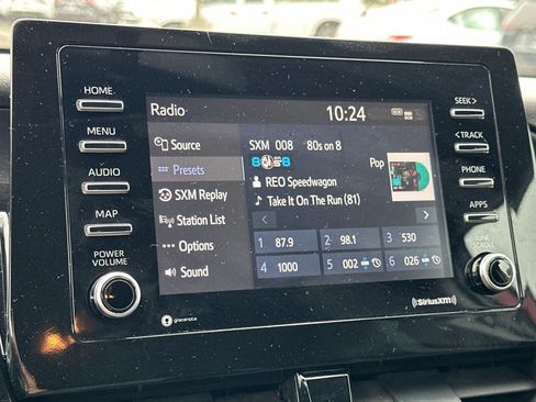 Used 2022 Toyota Camry LE FWD image 17