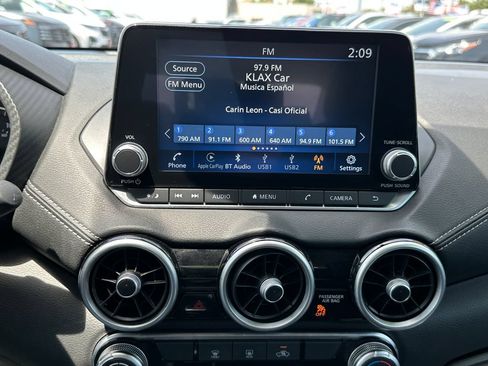 Used 2024 Nissan Sentra SV FWD image 26