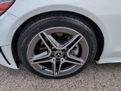 Used 2021 Mercedes-Benz C 300 Sedan w/ AMG Line image 16