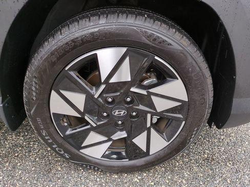 Certified 2024 Hyundai Kona SEL image 11