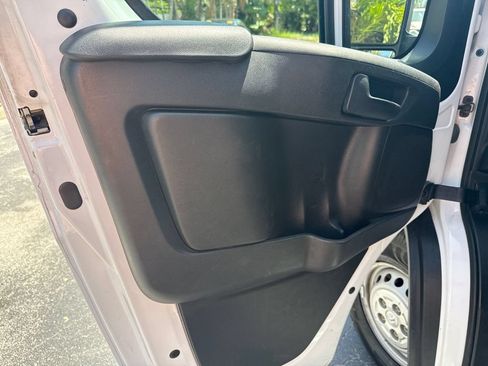 Used 2023 RAM ProMaster 3500 FWD image 14
