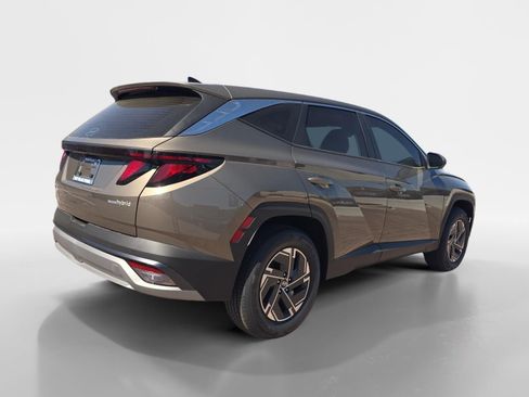 New 2026 Hyundai Tucson Blue SE AWD/4WD image 3