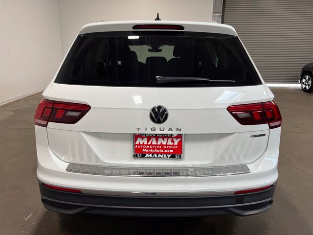 Used 2024 Volkswagen Tiguan Wolfsburg Edition AWD/4WD image 4