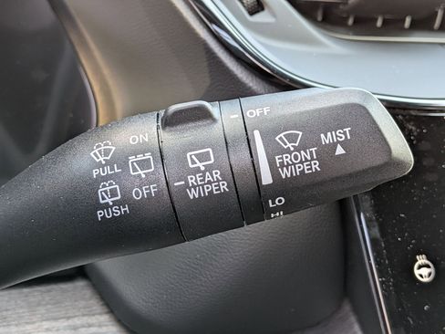 New 2026 Jeep Grand Cherokee Limited image 25