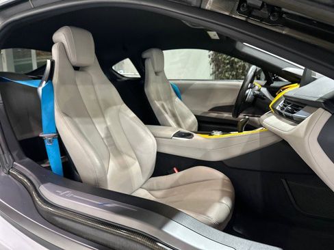 Used 2015 BMW i8 AWD/4WD image 37