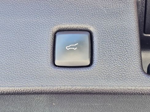 Used 2025 Ford Escape ST-Line Select w/ Tech Pack #1 AWD/4WD image 38