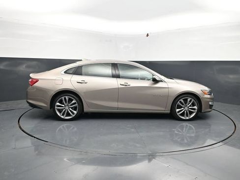 Used 2024 Chevrolet Malibu LT FWD image 10