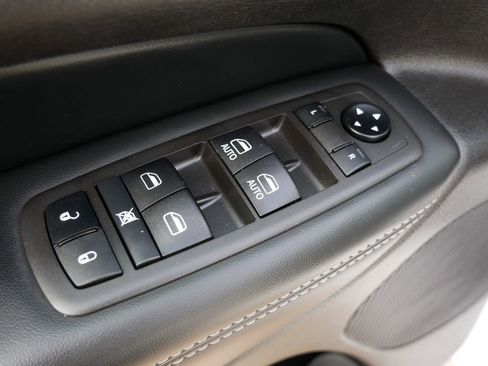 Used 2021 Jeep Grand Cherokee Limited w/ Quick Order Package 28K 80th image 16