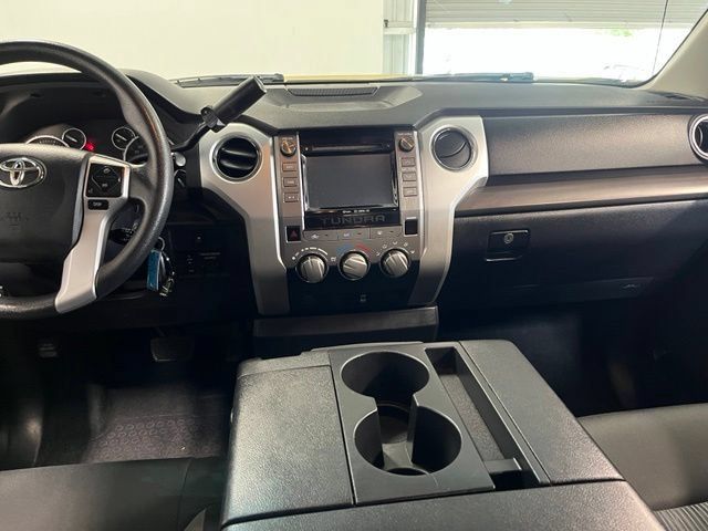 Used 2017 Toyota Tundra SR5 RWD image 21