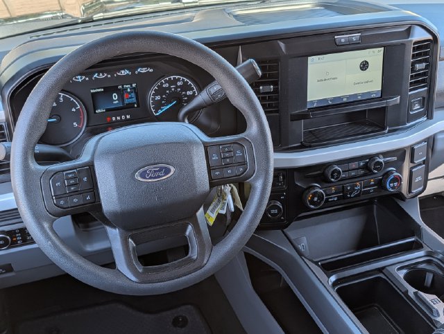 Used 2026 Ford F350 4x4 Crew Cab DRW Super Duty image 13