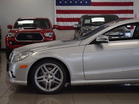 Used 2011 Mercedes-Benz E 550 Coupe image 11