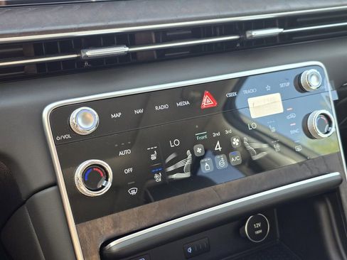 New 2026 Genesis GV80 3.5T Advanced image 17