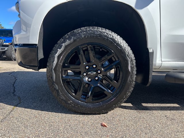 Used 2026 Chevrolet Silverado 1500 LT Trail Boss w/ Convenience Package II AWD/4WD image 11