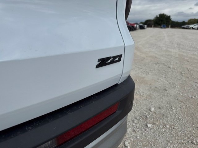 Used 2026 Chevrolet Traverse Z71 AWD/4WD image 12