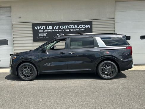 New 2026 Kia Carnival EX image 7