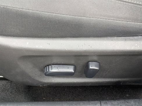 Used 2024 Nissan Altima 2.5 SV image 18