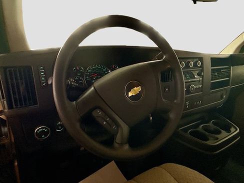 Used 2012 Chevrolet Express 3500 LT w/ LT Preferred Equipment Group image 12