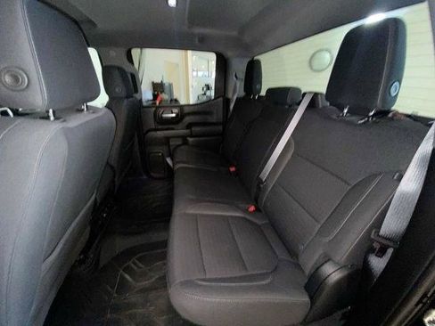 Used 2021 Chevrolet Silverado 1500 LT AWD/4WD image 13