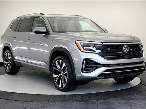 New 2025 Volkswagen Atlas SEL Premium R-Line image 1