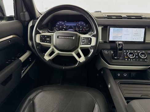 Used 2023 Land Rover Defender 110 X-Dynamic SE image 22