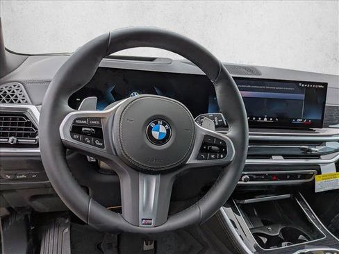 New 2026 BMW X5 xDrive40i w/ M Sport Package image 11