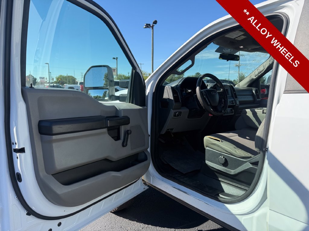 Used 2019 Ford F250 XL w/ STX Appearance Package AWD/4WD image 12