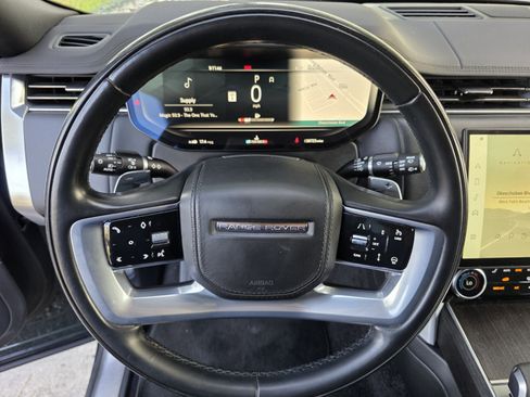Certified 2023 Land Rover Range Rover SE AWD/4WD image 18