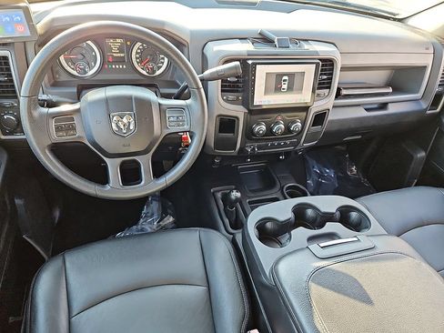 Used 2014 RAM 2500 Tradesman w/ Chrome Appearance Group AWD/4WD image 12