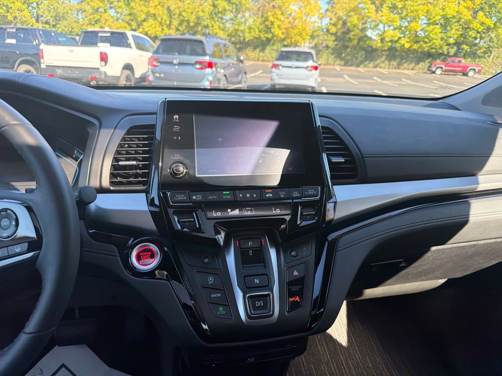Certified 2024 Honda Odyssey Touring image 15
