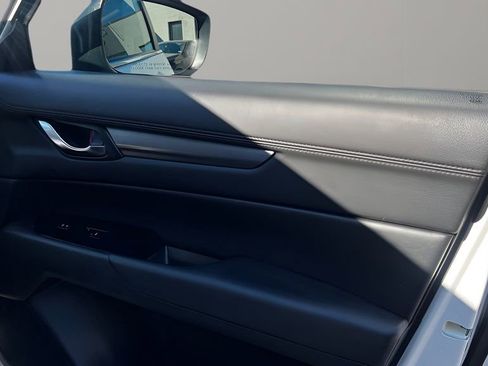 Used 2020 MAZDA CX-5 Touring image 26