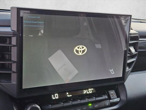 New 2026 Toyota Tundra Limited AWD/4WD image 12