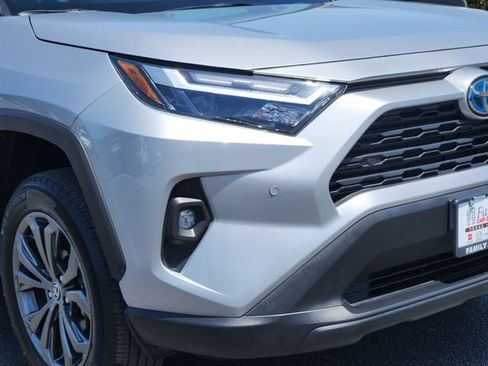 Certified 2023 Toyota RAV4 XLE Premium AWD/4WD image 7