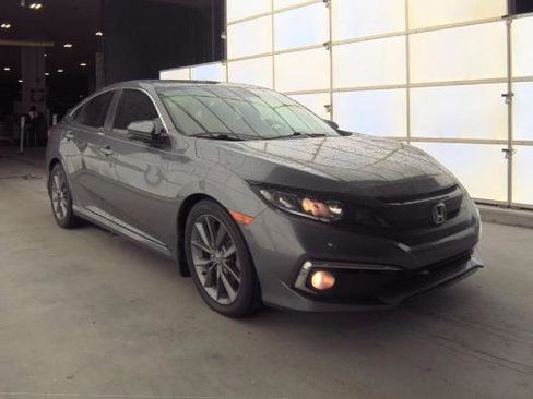 Used 2020 Honda Civic EX image 3