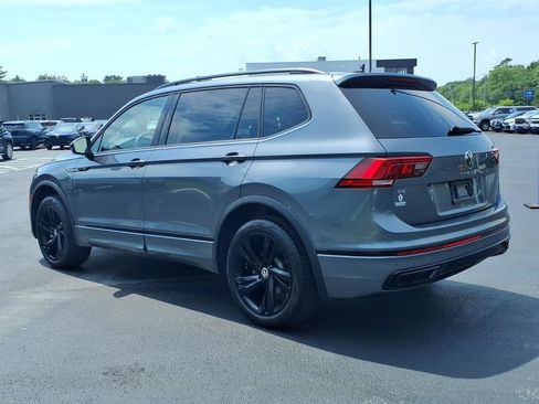 Used 2024 Volkswagen Tiguan SE R-Line AWD/4WD image 7