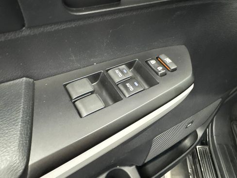 Certified 2019 Toyota Tundra Platinum AWD/4WD image 40