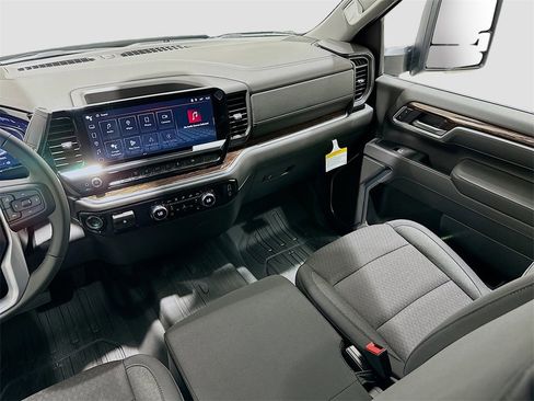 New 2026 GMC Sierra 3500 SLE w/ Preferred Package image 23