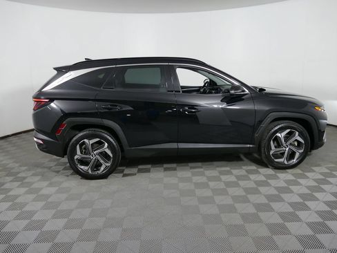 Used 2024 Hyundai Tucson Limited AWD/4WD image 2