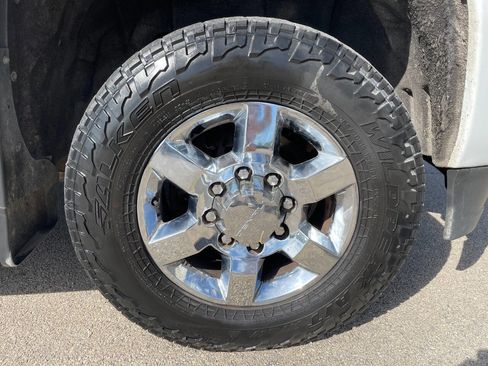 Used 2016 GMC Sierra 3500 Denali w/ Duramax Plus Package image 10