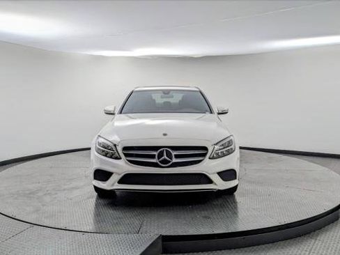Used 2019 Mercedes-Benz C 300 4MATIC Sedan image 12