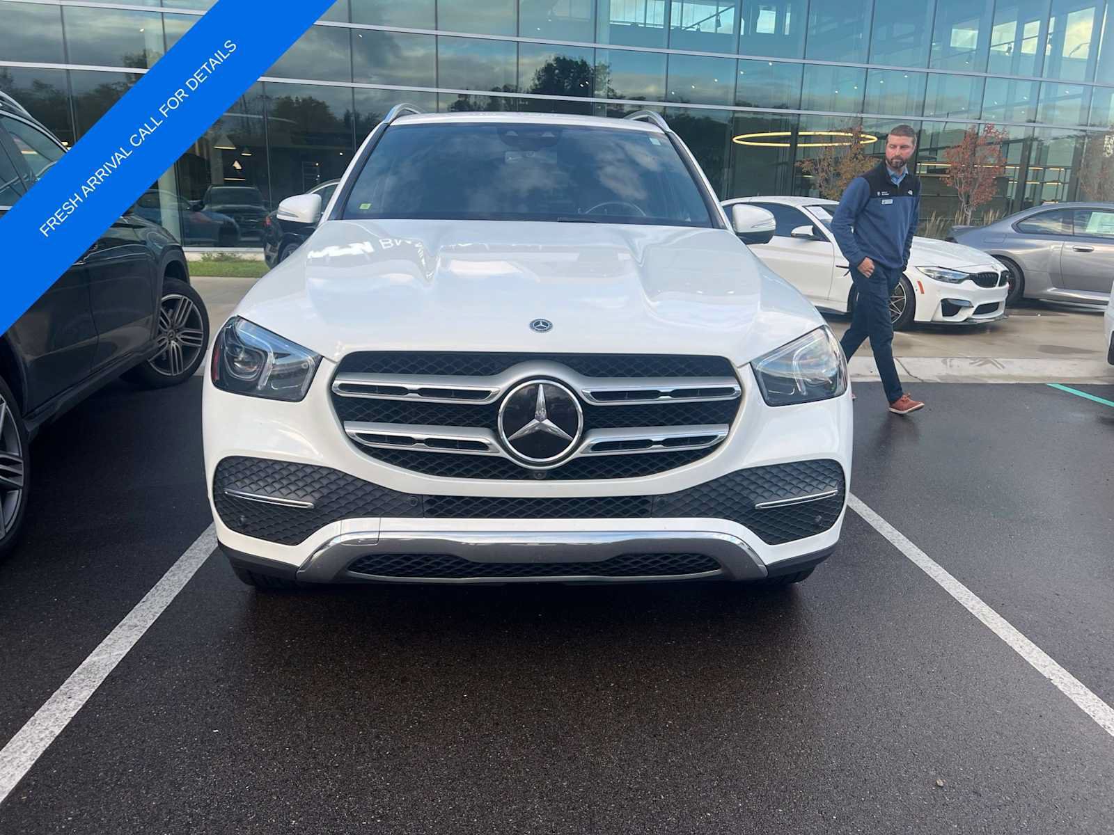 Used 2020 Mercedes-Benz GLE 350 4MATIC image 3